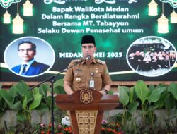 Hadiri Halal bi Halal MT Tabayyun, Rico Waas : Majelis Taklim Punya Peran Penting Mendukung Pembangunan Kota
