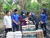 Pungut Butiran Beras di Puingan Reruntuhan Rumah, Ricky Anthony Berikan Bantuan Kepada Jamiah