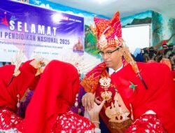 Pimpin Upacara Hardiknas, Rico Waas: Pendidikan Hak Asasi dan Sipil Setiap Insan