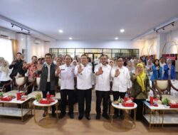 Sekolah Diminta Jadi Garda Terdepan Tangkal Hoaks, Wakil Wali Kota Buka Bimtek Literasi Informasi