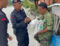 Brimob Sumut Tebar Kepedulian, Batalyon A Pelopor Gelar Bakti Sosial Jumat Berkah di Medan