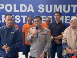 Plt.Kapolrestabes Medan Paparkan Tangkap 3 Orang Kakek Tersangka Cabuli Bocah SMP