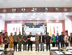 Disetujui 5 Fraksi, Bupati Samosir dan DPRD Tetapkan Ranperda P-APBD 2025 Menjadi Perda