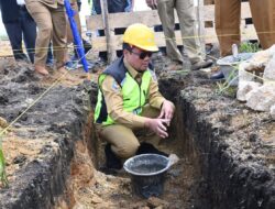 Setelah 17 Tahun Ditunggu, Bupati Humbahas Letakkan Batu Pertama Pembangunan SMP 043 Siborboron