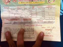 Bukti di Toko Mas & Permata Muaro Jaya yang berlokasi di Jalan Besar Tembung, Kota Medan.