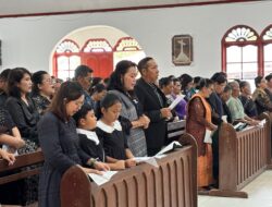 Bupati Taput Ajak Jemaat HKBP Gaungkan Wisata Rohani Salib Kasih