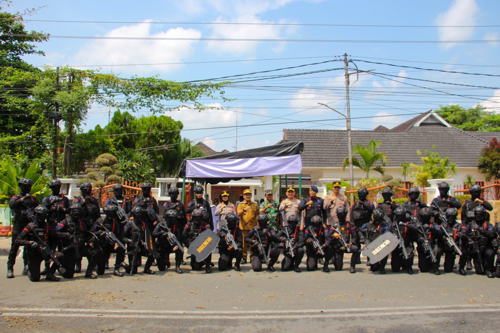 H. Iman Irdian Saragih, memberikan apresiasi tinggi terhadap kesiapsiagaan personel Polres Tebing Tinggi dan seluruh stakeholder terkait dalam menjaga keamanan serta ketertiban masyarakat (Kamtibmas).
