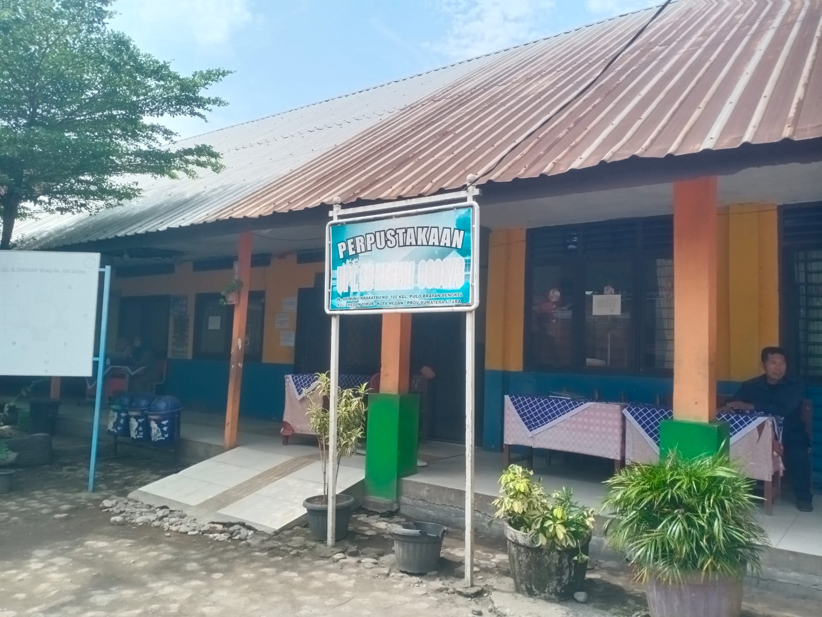 Gedung SDN 060873 Medan Timur. (Dok. Instrumentasi.com)