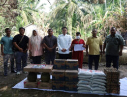Bantuan dan Dukungan Bung RA untuk Warga Korban Kebakaran Salapian