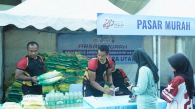 Polda Sumatera Utara meramaikan Hari Ulang Tahun (HUT) Bhayangkara ke-80 dengan menggelar kegiatan Car Free Day (CFD) di kawasan Lapangan Merdeka Kesawan, Kota Medan, pada Minggu (14/6/2026).