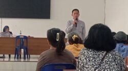 Usman Kades Amplas Percut Sei Tuan Sosialisasikan Program Keluarga Penerima Manfaat