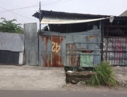 Kantor Konsultan Proyek Rp305 Juta di Bekas Bengkel Karatan