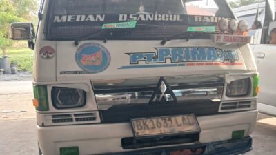 Bus Parimas Jaya langsung diservis bengkel Gunawan di Parbotihan Kecamatan Onan Ganjang Kabupaten Humbang Hasundutan Kamis 20 Agustus 2026 (Foto: Grandpa/Instrumentasi.com