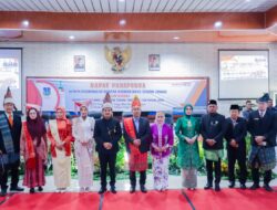 Peringatan Hari Jadi Ke-109 Kota Tebing Tinggi : Wali Kota Paparkan Capaian Strategis dalam Paripurna DPRD Hingga Penyerahan Bantuan Pertanian di Halaman Balai Kota