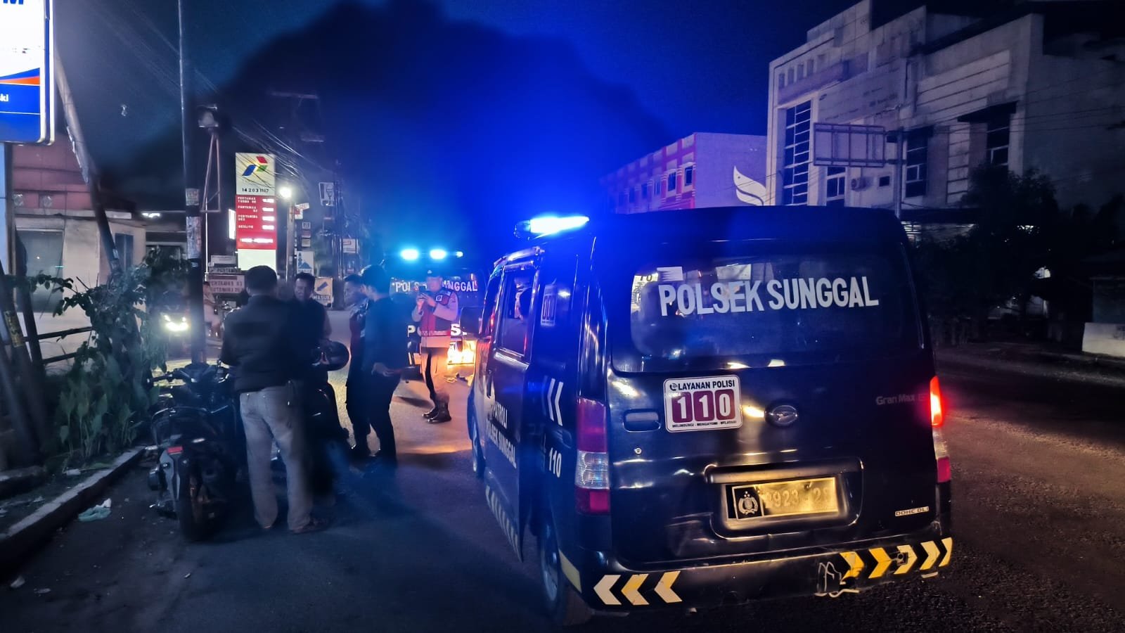 Polsek Sunggal Polrestabes Medan justru turun ke lapangan, Kamis (20/8/2026) dini hari pukul 01.30 WIB, anggota piket fungsi menggelar patroli sepertiga malam hingga selesai.