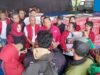 Bawa Ratusan Logistik Pengungsi Sinabung, Rapidin Simbolon Tegaskan PDI Perjuangan Hadir di Tengah Rakyat