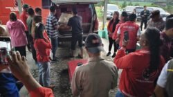 Lanjutkan Penyaluran Bantuan Erupsi Sinabung, PDI Perjuangan Sumut Jalankan Instruksi Megawati: “Kader Harus Menangis dan Tertawa Bersama Rakyat”