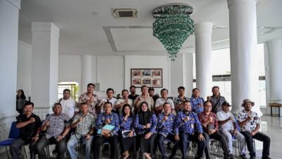 Kabid Perikanan Tangkap DKP Sumut Jenny Masniari Sinaga saat konferensi pers pengembangan kawasan unggulan perikanan di Kantor Gubernur Sumut, Kamis (17/9/2026). FOTO: Diskominfo Sumut.