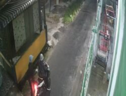 Maling Spion Mobil Terekam CCTV, Korban Pencurian Pemilik Media Koran M24