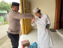 Kanit Samapta Polsek Sunggal, Jum’at Barokah Kunjungi Pondok Pesantren Al – Badar