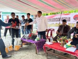 Rapidin Simbolon Salurkan Benih Jagung untuk 170 KK Petani Samosir