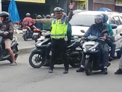 Polsek Sunggal Gelar Strong Point Pagi, Amankan Arus di Simpang Payageli
