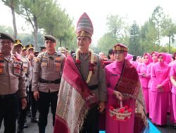 Kapolda Sumut Irjen Sonny Irawan Disambut Adat Melayu-Batak di Mapolda