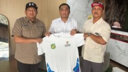 Jelang Forprovsu 2026, Dispora Serahkan Bantuan 200 Jersey ke Kontingen KORMI Medan