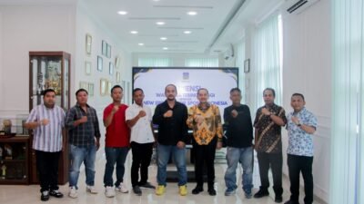 Jumat, 30 Oktober 2026, Tebing Tinggi – Wali Kota Tebing Tinggi H. Iman Irdian Saragih terima audiensi panitia Tebing Tinggi Speed Grasstrack 2026 di Balai Kota, dukung ajang balap cegah balap liar dan dorong UMKM.