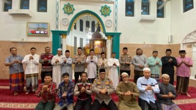 Sabtu, 31 Oktober 2026, Medan – Kapolsek Sunggal AKP M. Ainul Yaqin Subuh Keliling di Masjid Al Ikhlas Jalan Merak Sei Sekambing B, dialog kamtibmas dan sosialisasi Operasi Patuh Toba bersama jamaah.